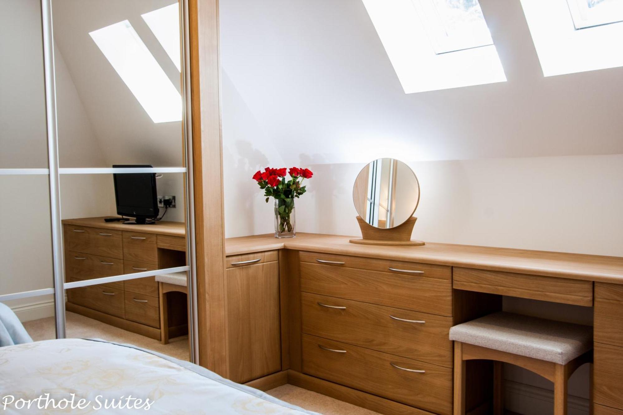 Porthole Suites 세인트오빈 객실 사진
